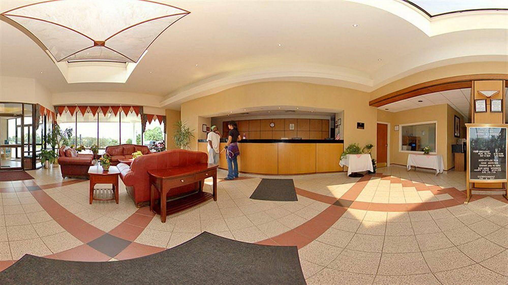 Newburgh Inn 2*