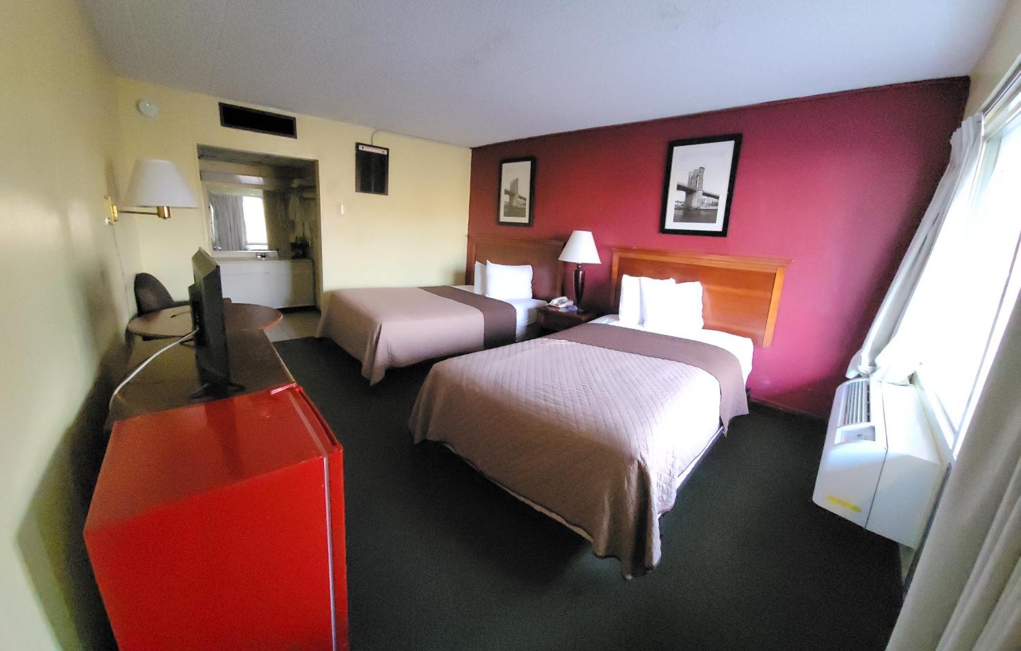 Newburgh Inn Hotel 2*
