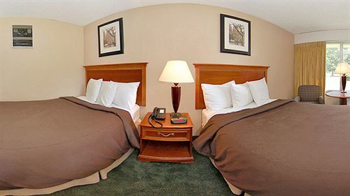 Newburgh Inn Newburgh