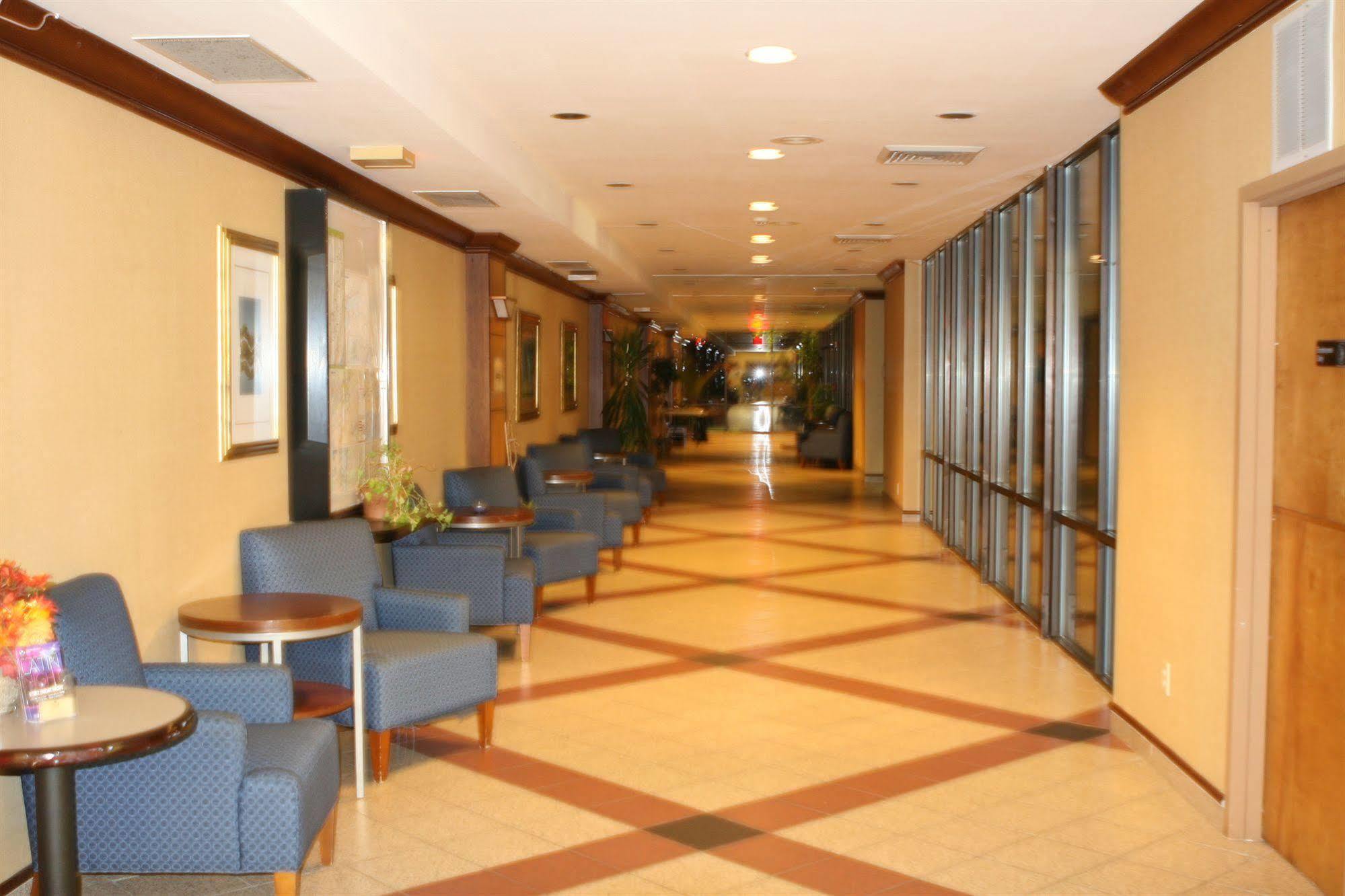Newburgh Inn